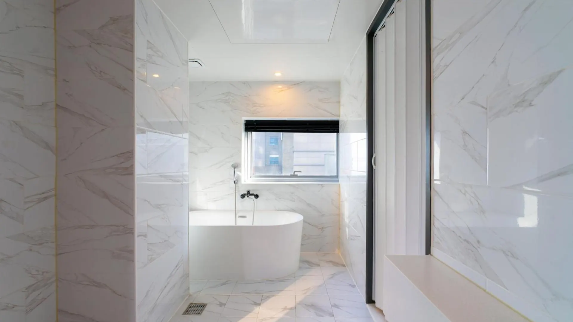 Gray 193 Hotel Busan