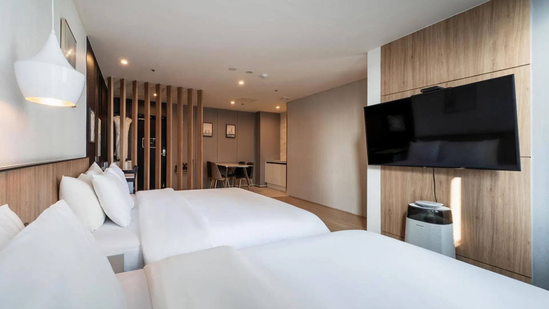 **  Gray 193 Hotel Busan South Korea