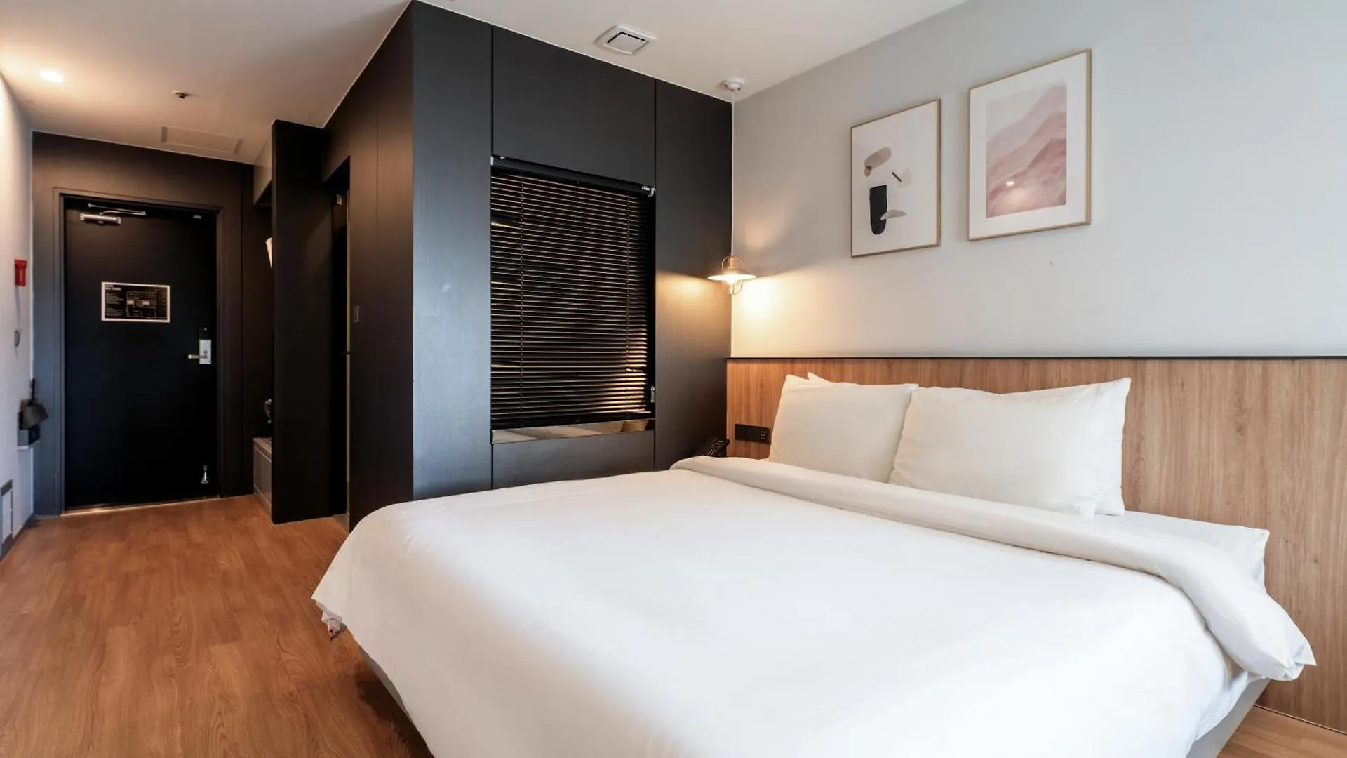 Gray 193 Hotel Busan
