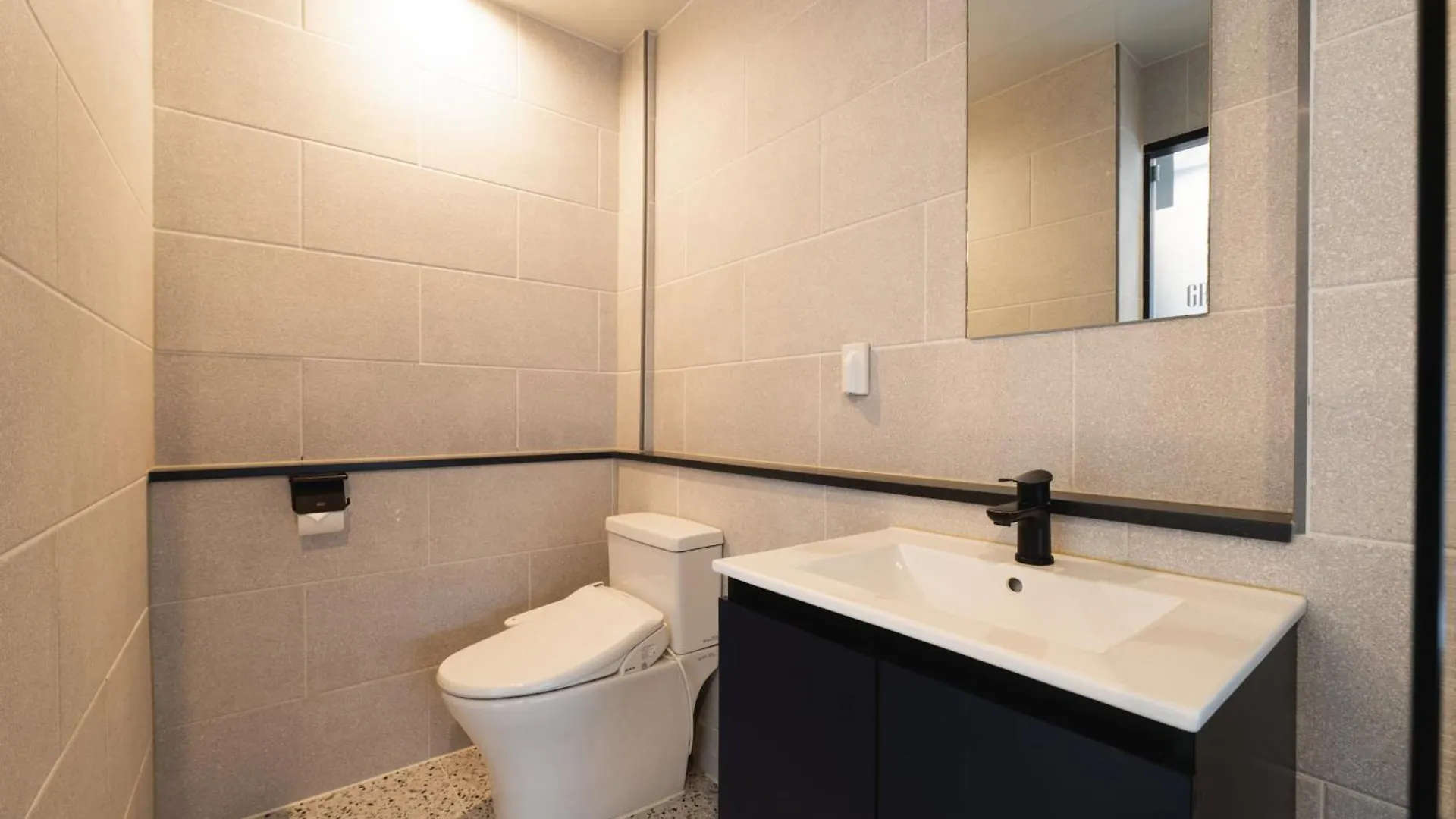 Gray 193 Hotel Busan